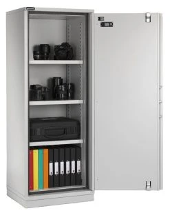 Fire Resistant Secure Storage Cabinets -tools shop 521 1021 Fire resistant storage cabinet 800x1000