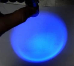 UV And White Light Torch -tools shop Soft spread of light 1000x896